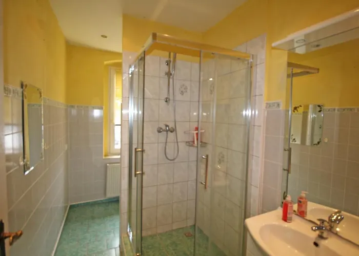 Отель Lichtenow *